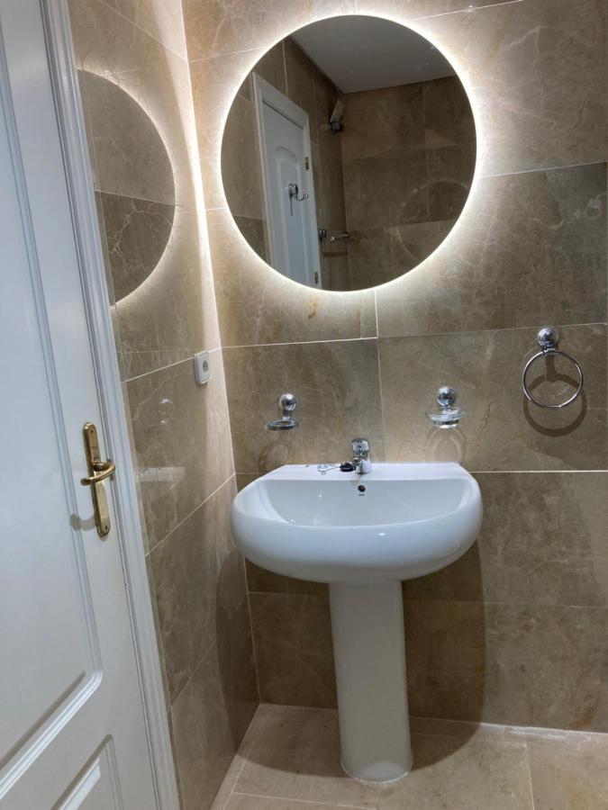 마닐바 Penthouse Marina La Duquesa 아파트 외부 사진