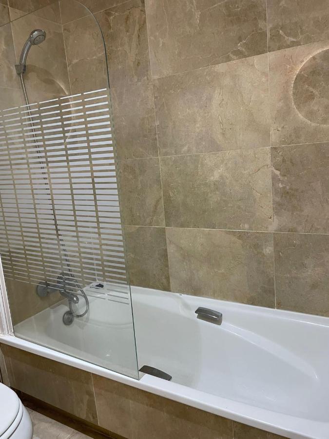 마닐바 Penthouse Marina La Duquesa 아파트 외부 사진