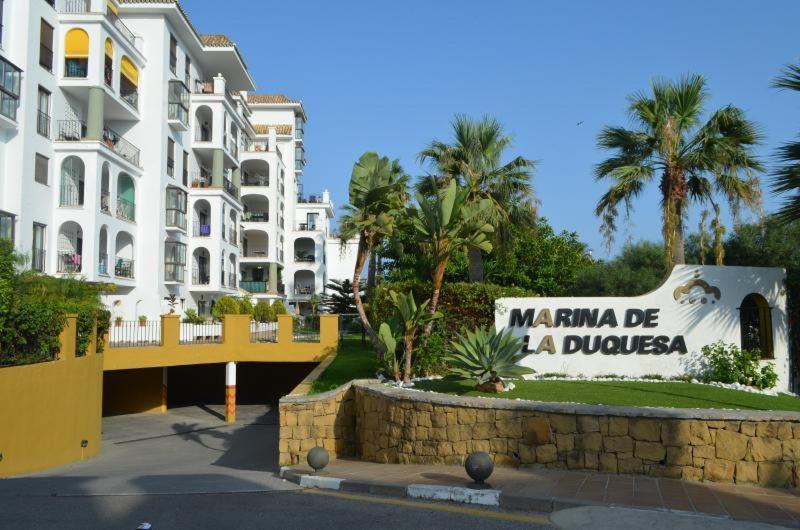 마닐바 Penthouse Marina La Duquesa 아파트 외부 사진